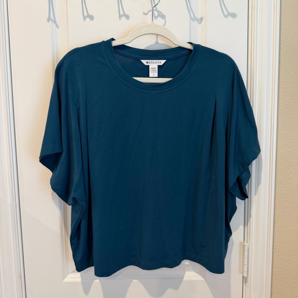 Athleta Elemental Pleated Crop Tee Dark Sardinia Blue